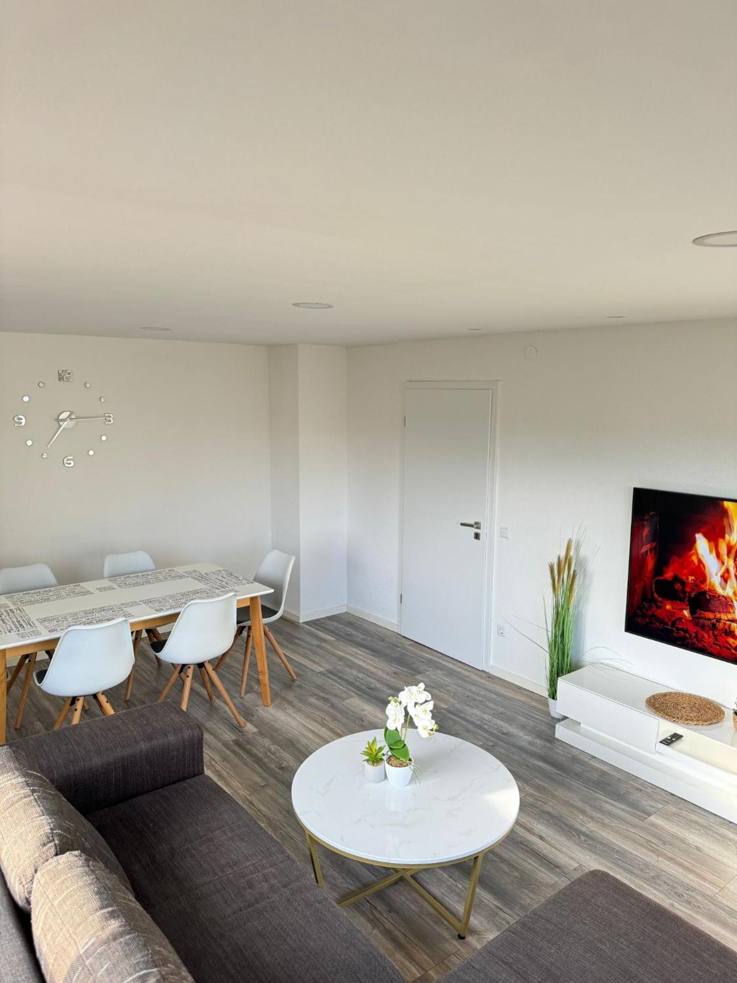 Maybach Apartment